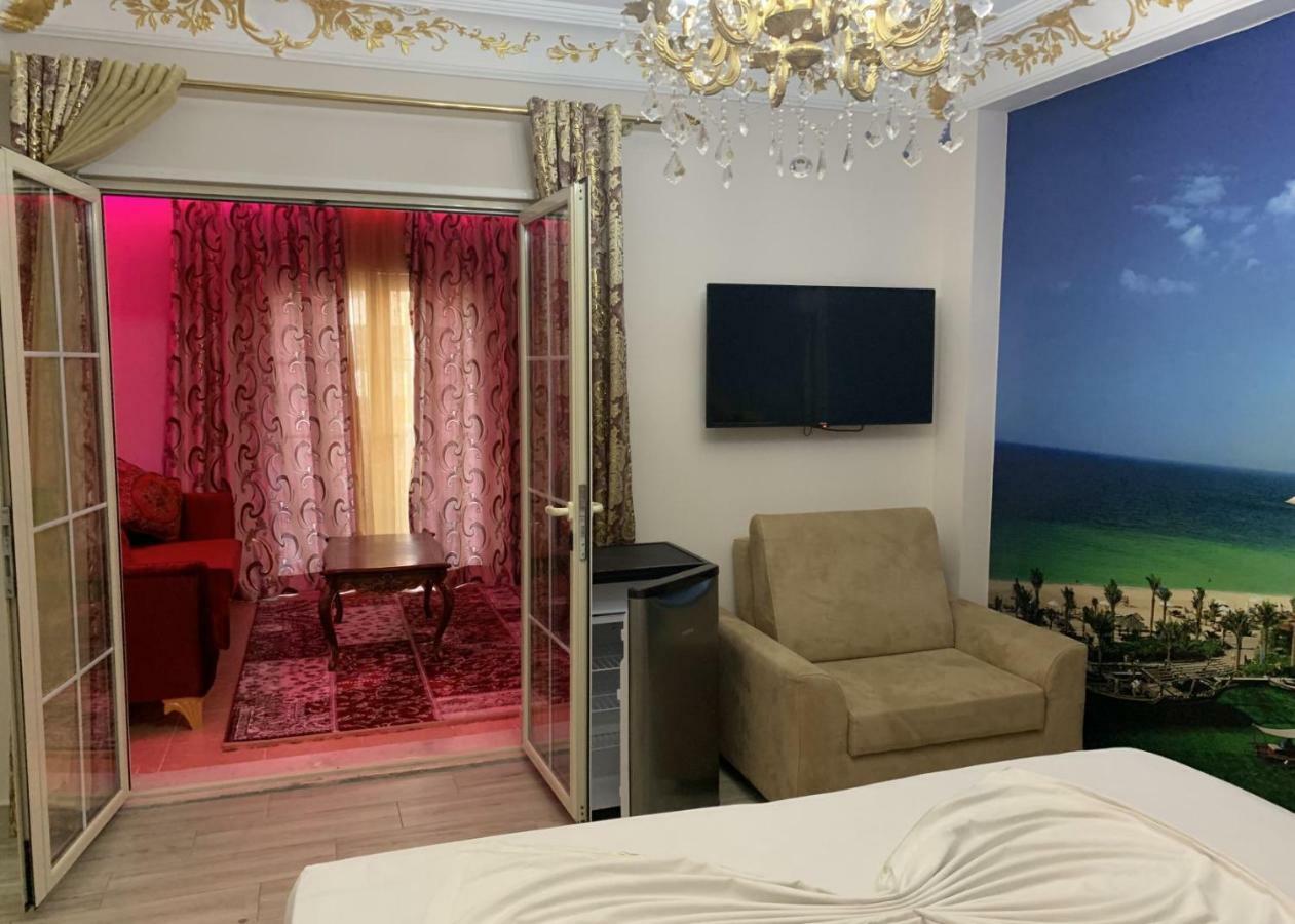 Hotel Antalya - Beach Durrës Exteriör bild